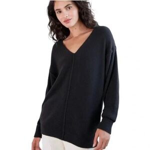 New Wilfred Black Hushknit Vneck sweater size small